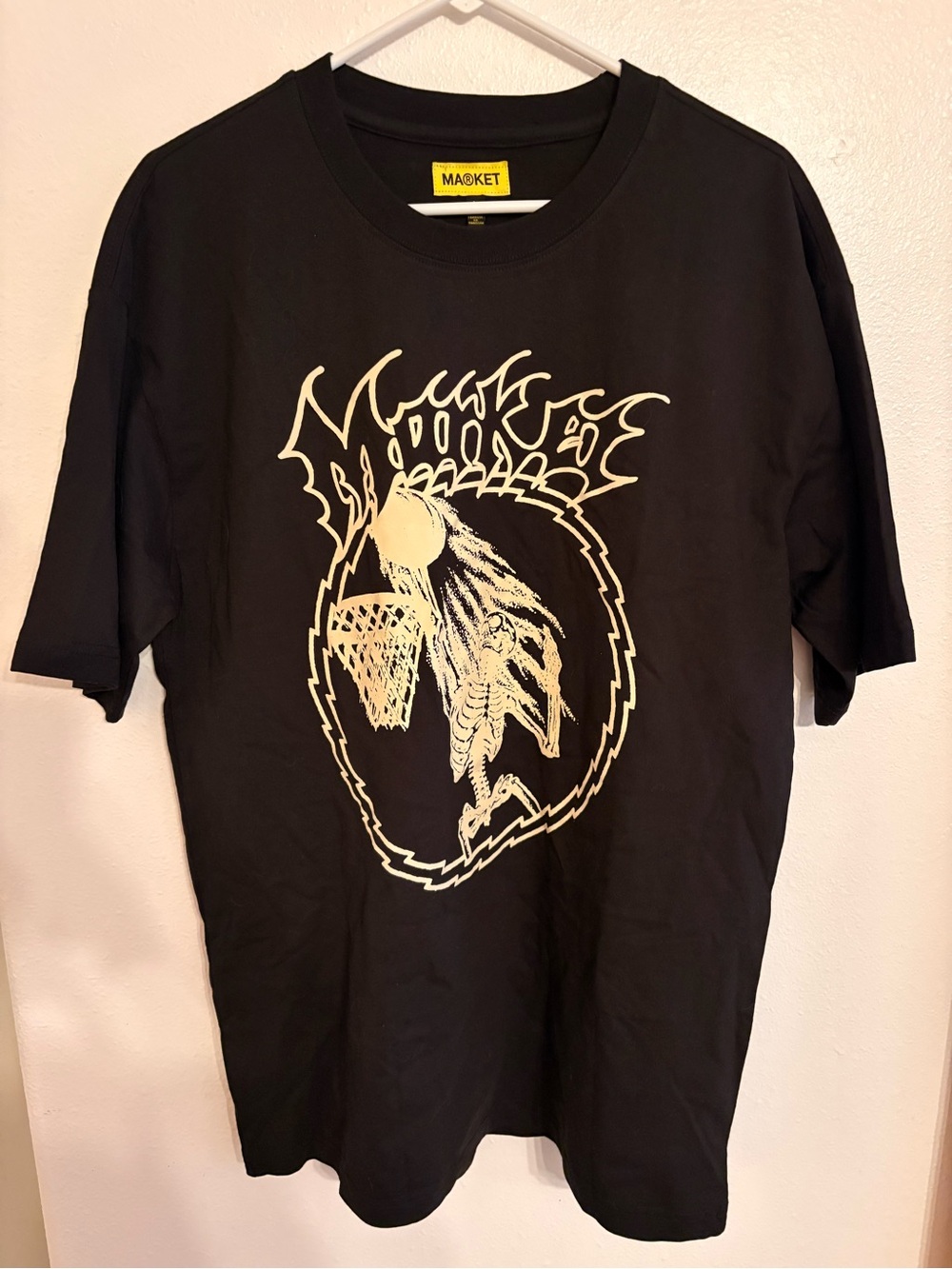 NWOT MARKET Skeleton Basketball Graphic Tee Black Size Large Rare Streetwear